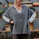 Poncho Erel — maille douce gris chiné - Quintessence