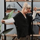 Poncho Erel — maille douce noir - Quintessence