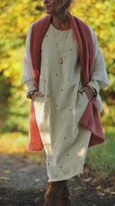 Robe Armande – Velours milleraies ivoire fleuri