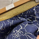 Prototype – Jupe longue à taille dorée – Fleurs écrues sur fond marine – S – N°057 - Quintessence