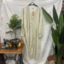 Prototype – Robe longue à col V – Imprimé fleuri – Vert d’eau et écru – XXL – N°044 - Quintessence