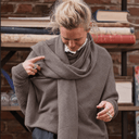 Pull asymétrique Quiterie — maille douce moka - Quintessence