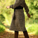 Robe Adélaïde — Velours milleraies léopard sable - Quintessence