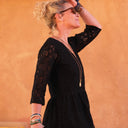 Robe Anastasia broderie noire - Quintessence