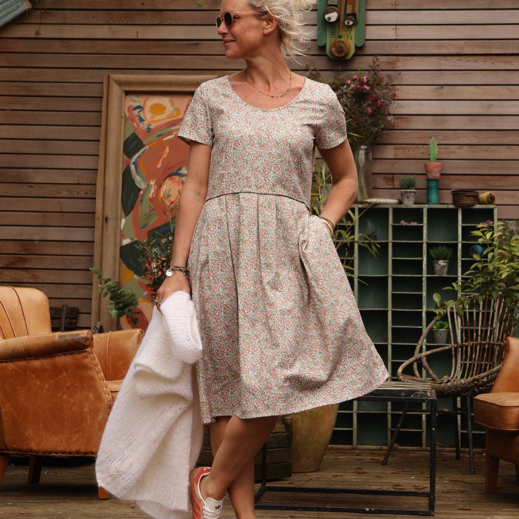 Robe Emmy en sergé de coton fleuri d'été - Quintessence