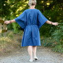 Robe Joanne — Seersucker de coton bleu Majorelle - Quintessence