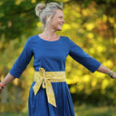 Robe Louisa manches 3/4 Seersucker de coton bleu majorelle | Quintessence