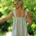 Robe Sybille — Rayures seersucker rayé kaki - Quintessence