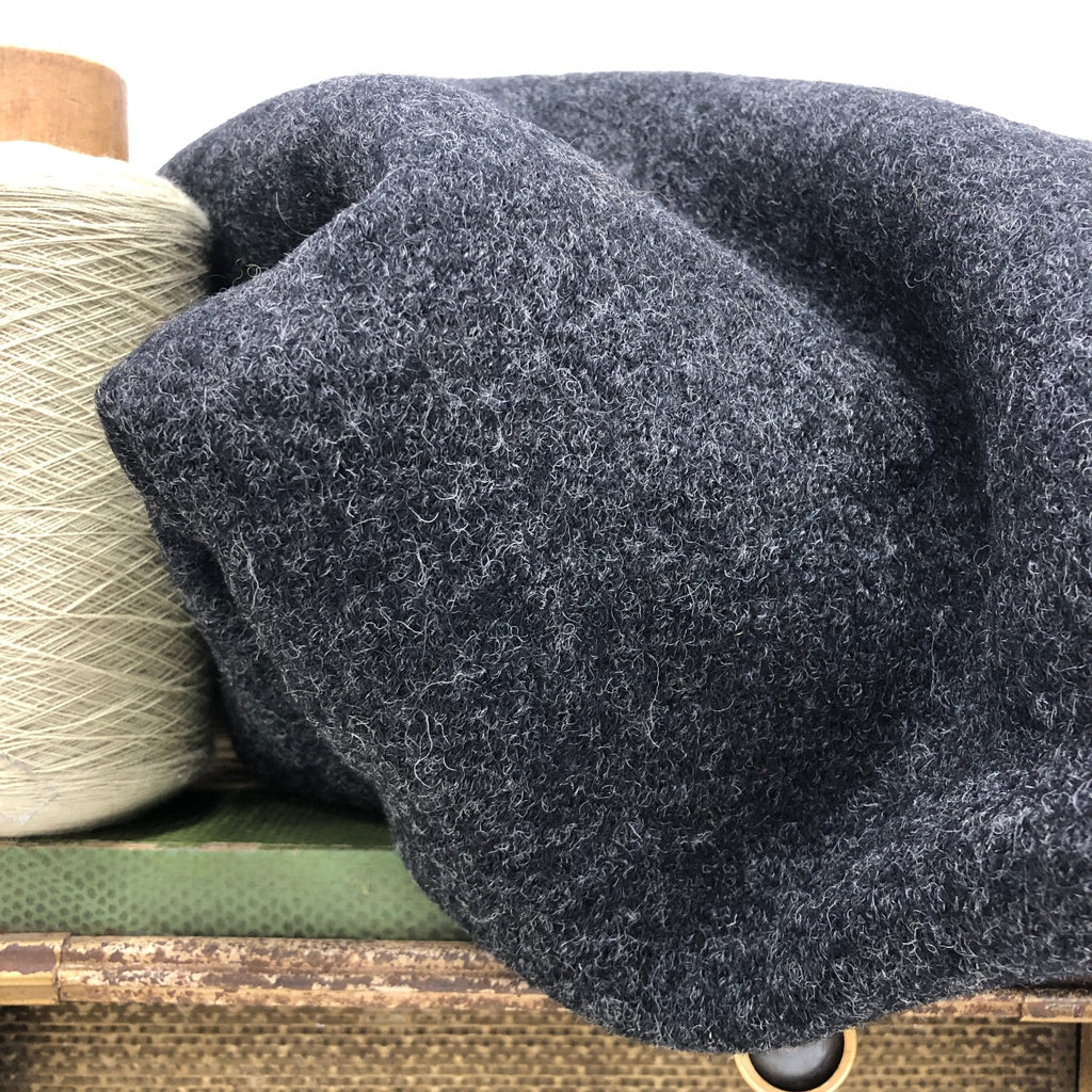 Coupon de laine bouillie gris anthracite chiné 150x160 (H30) - Quintessence