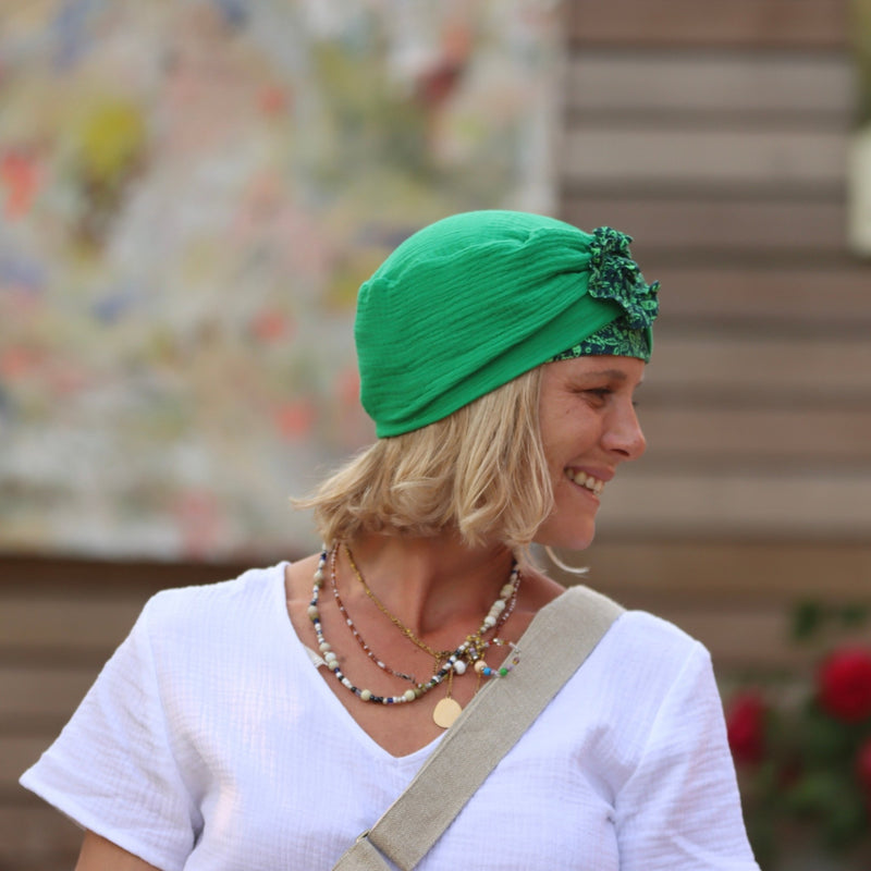 La coiffe Victoire gaze vert frais- fleur de Malte - Quintessence