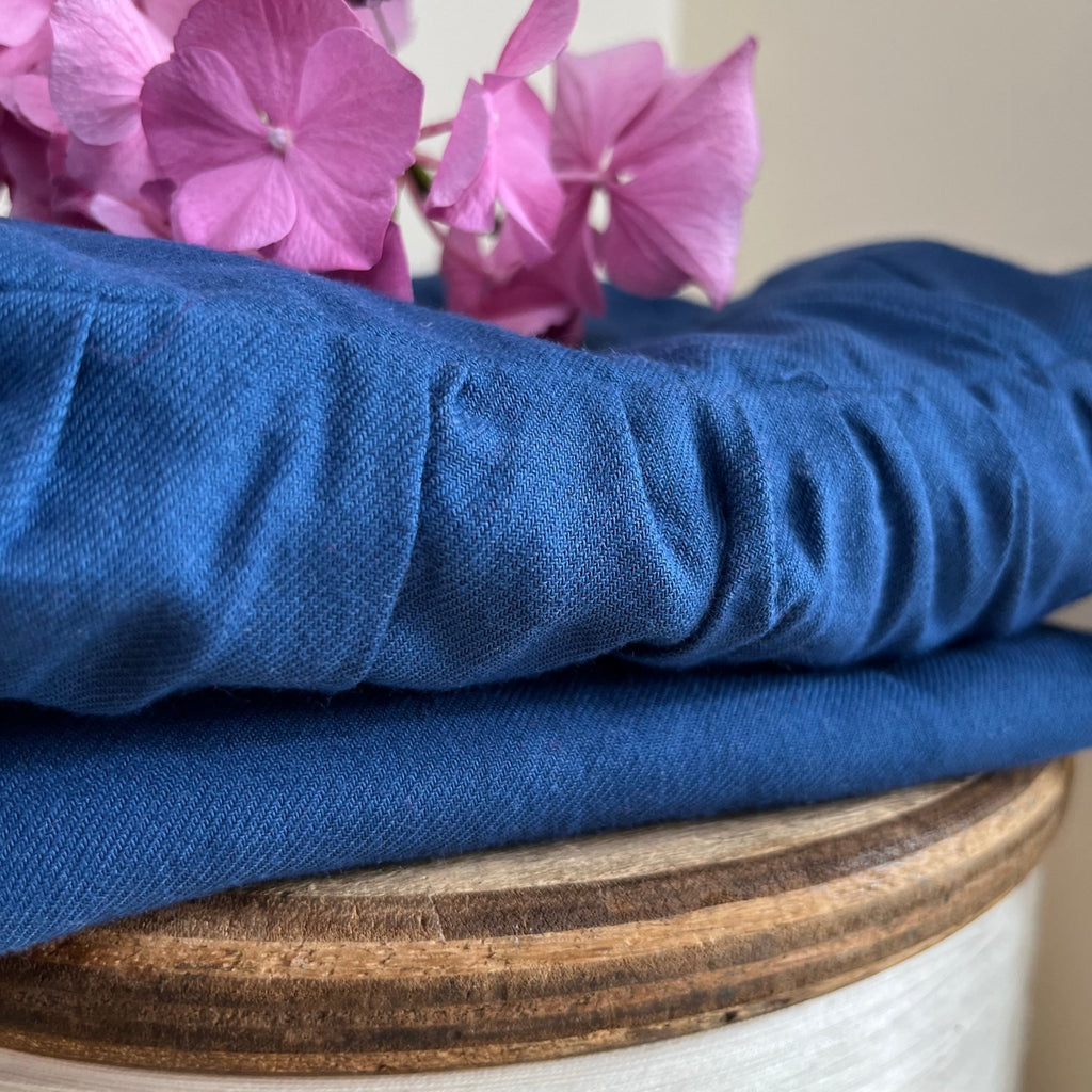 Robe Alba longue sergé de coton bleu indigo - Quintessence