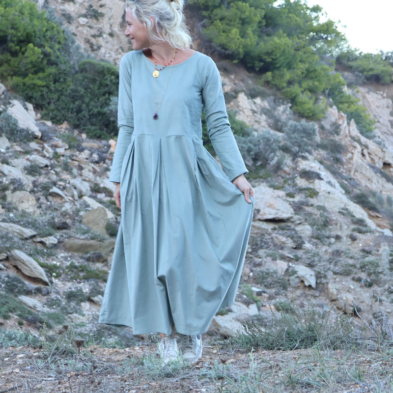 Robe Louisa - velours de coton milleraies vert d'eau - Quintessence