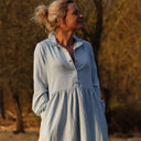 Robe Pomme - longueur midi - sergé de coton chiné ciel - Quintessence
